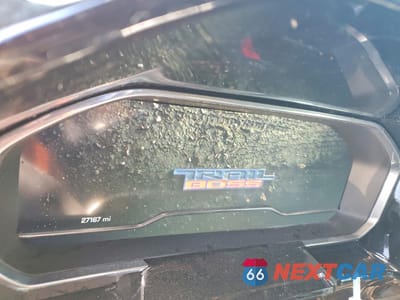 Zdjęcie 9 z 12 samochodu: 2024 CHEVROLET SILVERADO K1500 LT TRAIL BOSS VIN:3GCUDFE85RG341250 - miniatura