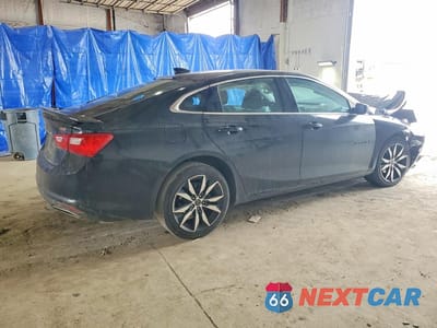 Trzecie zdjęcie samochodu z tyłu: 2020 CHEVROLET MALIBU RS VIN:1G1ZG5ST7LF140693 - miniatura