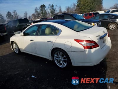 Drugie zdjęcie samochodu z przodu: 2010 NISSAN MAXIMA 3.5 S VIN:1N4AA5AP9AC866621 - miniatura
