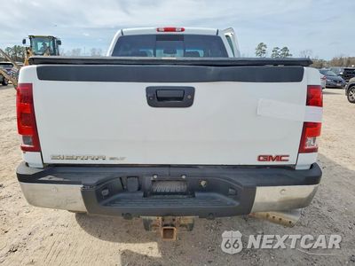 Zdjęcie 6 z 11 samochodu: 2014 GMC SIERRA K2500 SLT VIN:1GT121E88EF152342 - miniatura
