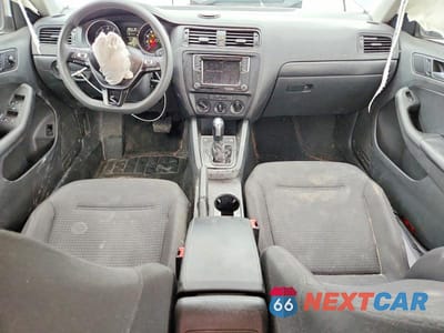 Zdjęcie 8 z 12 samochodu: 2016 VOLKSWAGEN JETTA S VIN:3VW267AJ1GM381398 - miniatura