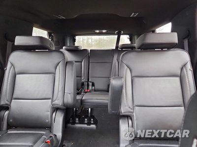 Zdjęcie 10 z 12 samochodu: 2022 GMC YUKON DENALI VIN:1GKS2DKL6NR317421 - miniatura
