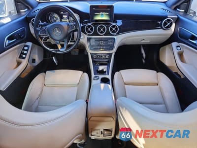 Zdjęcie 8 z 12 samochodu: 2016 MERCEDES-BENZ CLA 250 4MATIC VIN:WDDSJ4GBXGN367138 - miniatura