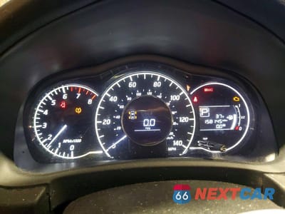 Zdjęcie 9 z 14 samochodu: 2016 NISSAN VERSA NOTE S VIN:3N1CE2CP4GL406463 - miniatura