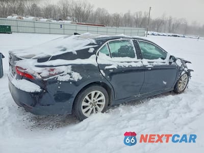 Trzecie zdjęcie samochodu z tyłu: 2024 TOYOTA CAMRY LE VIN:4T1C11AK6RU250571 - miniatura