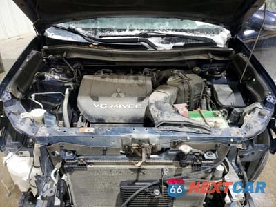 Zdjęcie 12 z 14 samochodu: 2016 MITSUBISHI OUTLANDER GT VIN:JA4JZ4AXXGZ008068 - miniatura