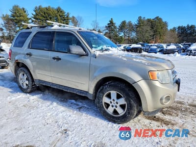Czwarte zdjęcie samochodu z boku: 2012 FORD ESCAPE XLT VIN:1FMCU9DG4CKB84098 - miniatura