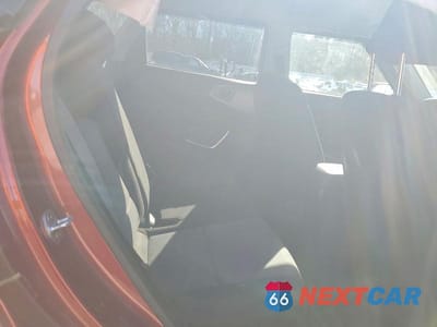 Zdjęcie 10 z 11 samochodu: 2022 KIA SOUL LX VIN:KNDJ23AU8N7825574 - miniatura