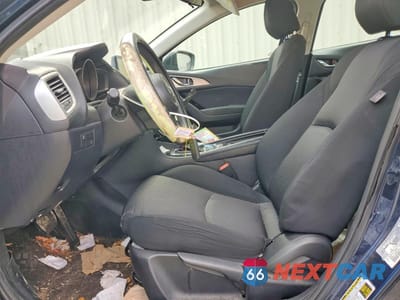 Zdjęcie 7 z 13 samochodu: 2018 MAZDA 3 SPORT VIN:3MZBN1U78JM259144 - miniatura