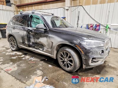 Czwarte zdjęcie samochodu z boku: 2015 BMW X5 XDRIVE50I VIN:5UXKR6C52F0J77620 - miniatura