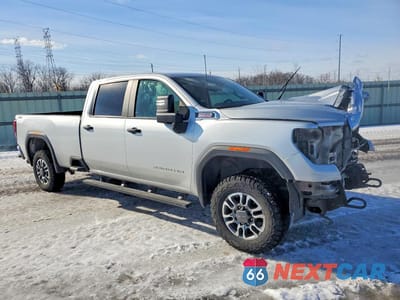 Czwarte zdjęcie samochodu z boku: 2022 GMC SIERRA K3500 VIN:1GT49SEY6NF104286 - miniatura