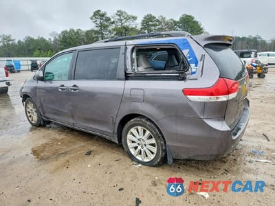 Drugie zdjęcie samochodu z przodu: 2011 TOYOTA SIENNA XLE 7-PASSENGER VIN:5TDDK3DC2BS018632 - miniatura