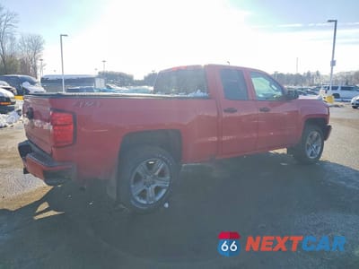 Trzecie zdjęcie samochodu z tyłu: 2018 CHEVROLET SILVERADO K1500 CUSTOM VIN:1GCVKPEC0JZ333601 - miniatura