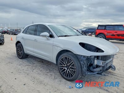 Czwarte zdjęcie samochodu z boku: 2023 PORSCHE MACAN BASE VIN:WP1AA2A54PLB02657 - miniatura