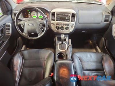 Zdjęcie 8 z 13 samochodu: 2005 FORD ESCAPE LIMITED VIN:1FMYU94135KD09256 - miniatura