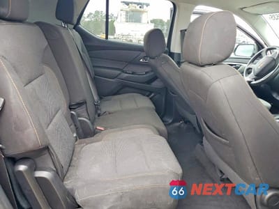 Zdjęcie 11 z 13 samochodu: 2019 CHEVROLET TRAVERSE LS VIN:1GNERFKW8KJ135022 - miniatura