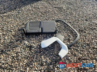 Zdjęcie 12 z 12 samochodu: 2023 CHEVROLET SILVERADO K2500 CUSTOM VIN:1GC4YME71PF105208 - miniatura