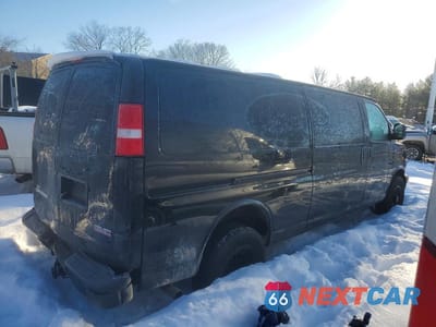 Trzecie zdjęcie samochodu z tyłu: 2021 GMC SAVANA G3500 CARGO ** PRI FLEET ** VIN:1GTZ7HF74M1313025 - miniatura