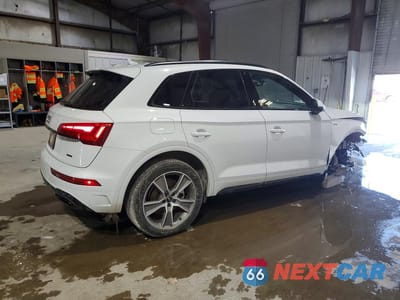 Trzecie zdjęcie samochodu z tyłu: 2025 AUDI Q5 PREMIUM 45 VIN:WA1GAAFY9S2042165 - miniatura