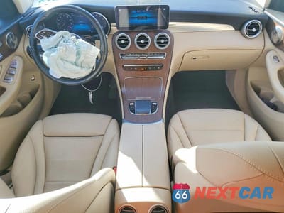 Zdjęcie 8 z 13 samochodu: 2022 MERCEDES-BENZ GLC 300 4MATIC VIN:W1N0G8EB3NG113713 - miniatura
