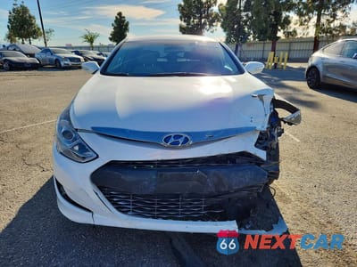 Piąte zdjęcie samochodu w środku: 2013 HYUNDAI SONATA HYBRID VIN:KMHEC4A41DA094018 - miniatura