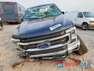 Piąte zdjęcie samochodu w środku: 2022 FORD F250 SUPER DUTY VIN:1FT7W2BT1NED52515 - miniatura
