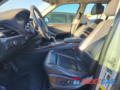 Zdjęcie 7 z 12 samochodu: 2012 BMW X5 XDRIVE35I VIN:5UXZV4C56CL765772 - miniatura