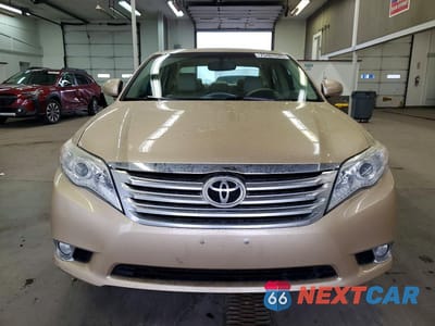 Piąte zdjęcie samochodu w środku: 2011 TOYOTA AVALON BASE VIN:4T1BK3DB6BU408297 - miniatura