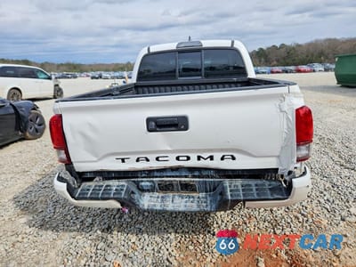 Zdjęcie 6 z 11 samochodu: 2018 TOYOTA TACOMA SR VIN:5TFAX5GN8JX119017 - miniatura