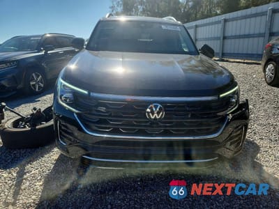 Piąte zdjęcie samochodu w środku: 2024 VOLKSWAGEN ATLAS SEL PREMIUM R-LINE VIN:1V2FR2CA6RC588447 - miniatura