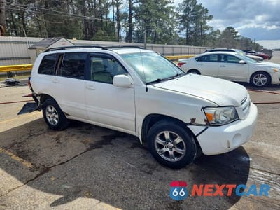 Czwarte zdjęcie samochodu z boku: 2004 TOYOTA HIGHLANDER BASE VIN:JTEGD21A240104366 - miniatura