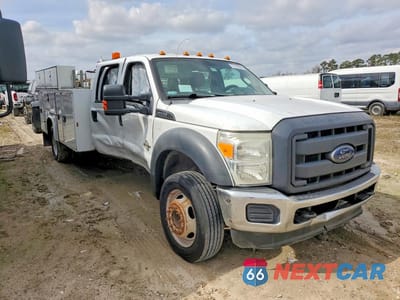 Czwarte zdjęcie samochodu z boku: 2012 FORD F550 SUPER DUTY VIN:1FD0W5GT4CEC33829 - miniatura