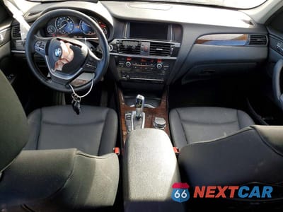 Zdjęcie 8 z 11 samochodu: 2016 BMW X3 XDRIVE28I VIN:5UXWX9C54G0D86340 - miniatura