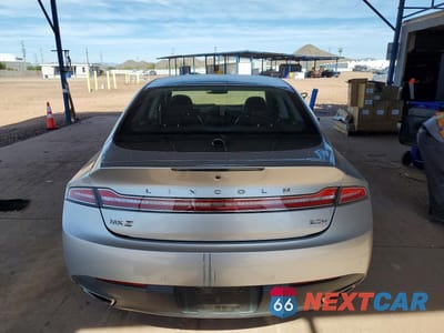 Zdjęcie 6 z 11 samochodu: 2014 LINCOLN MKZ HYBRID VIN:3LN6L2LU4ER821911 - miniatura