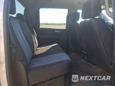 Zdjęcie 10 z 12 samochodu: 2023 GMC SIERRA K3500 VIN:1GT49SEY9PF213375 - miniatura