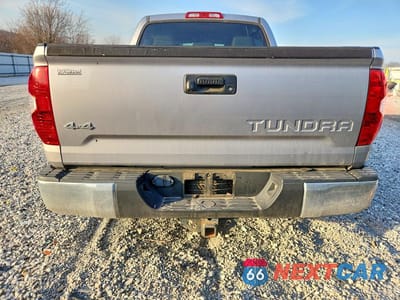 Zdjęcie 6 z 13 samochodu: 2014 TOYOTA TUNDRA SR5 VIN:5TFDW5F18EX399428 - miniatura