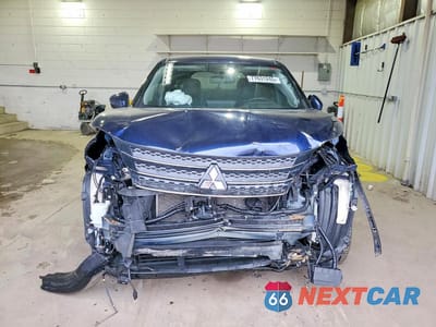 Piąte zdjęcie samochodu w środku: 2024 MITSUBISHI OUTLANDER SE VIN:JA4J4VA81RZ073732 - miniatura