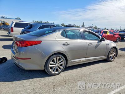 Trzecie zdjęcie samochodu z tyłu: 2015 KIA OPTIMA SX VIN:5XXGR4A68FG372630 - miniatura