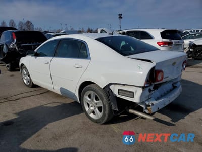 Drugie zdjęcie samochodu z przodu: 2010 CHEVROLET MALIBU LS VIN:1G1ZB5EB6AF257048 - miniatura