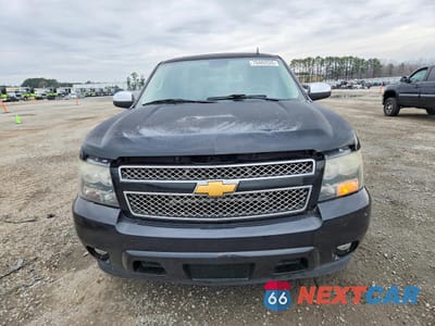 Piąte zdjęcie samochodu w środku: 2014 CHEVROLET TAHOE C1500 LTZ VIN:1GNSCCE01ER156553 - miniatura