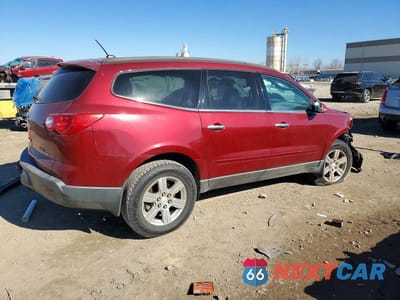 Trzecie zdjęcie samochodu z tyłu: 2011 CHEVROLET TRAVERSE LT VIN:1GNKVJED5BJ370831 - miniatura