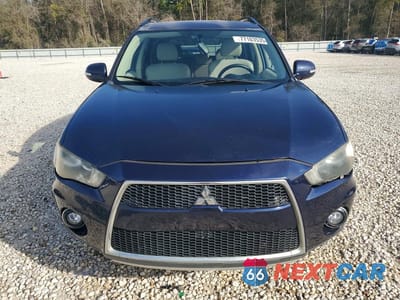 Piąte zdjęcie samochodu w środku: 2010 MITSUBISHI OUTLANDER SE VIN:JA4AS3AW8AZ012259 - miniatura