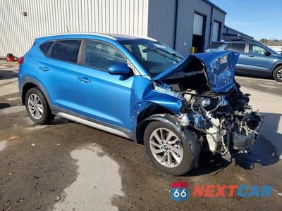 Czwarte zdjęcie samochodu z boku: 2017 HYUNDAI TUCSON SE VIN:KM8J33A46HU393792 - miniatura