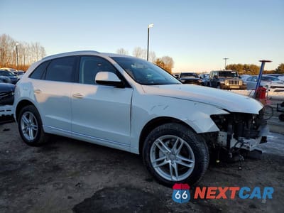 Czwarte zdjęcie samochodu z boku: 2017 AUDI Q5 PREMIUM PLUS VIN:WA1L2AFP6HA037152 - miniatura