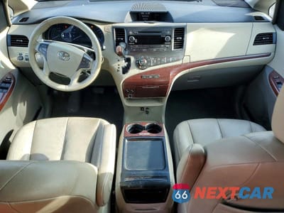Zdjęcie 8 z 13 samochodu: 2011 TOYOTA SIENNA XLE 8-PASSENGER VIN:5TDYK3DC3BS065640 - miniatura