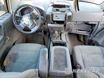 Zdjęcie 8 z 11 samochodu: 2005 NISSAN TITAN XE VIN:1N6BA07A45N573687 - miniatura