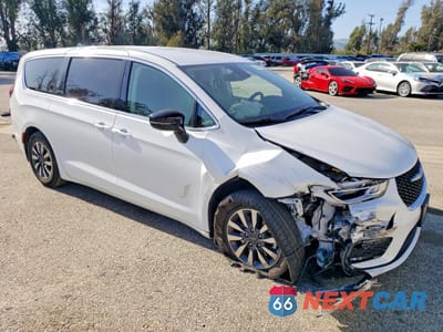 Czwarte zdjęcie samochodu z boku: 2024 CHRYSLER PACIFICA HYBRID SELECT VIN:2C4RC1S77RR157154 - miniatura