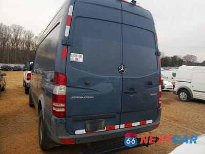 Zdjęcie 6 z 12 samochodu: 2018 MERCEDES BENZ SPRINTER 2500 DELIVERY VAN VIN:WD3PE7CD9JP630786 - miniatura