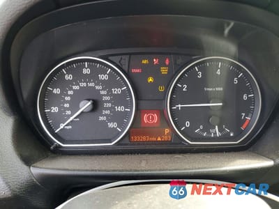 Zdjęcie 9 z 12 samochodu: 2010 BMW 128 I VIN:WBAUP7C56AVK76682 - miniatura