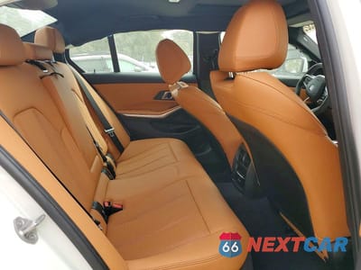 Zdjęcie 10 z 11 samochodu: 2025 BMW 330I VIN:3MW69CW08S8E97863 - miniatura